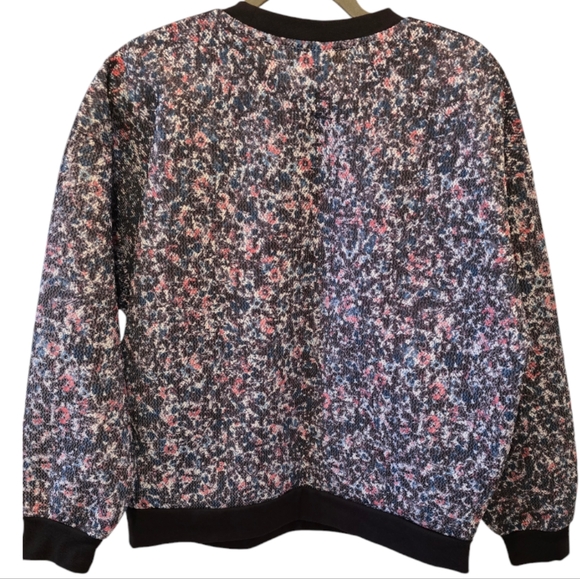 Adidas Floral Pullover. Size Small - Picture 8 of 9